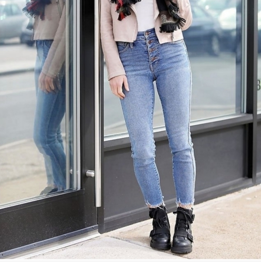 UGG NOE Boot Black Leather